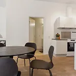 Come Stay 4Br Med Plads Til 7 I Hjertet Af Aarhus